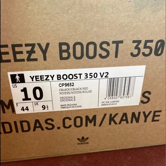 Adidas Yeezy Boost 350 V2 (Size 10)